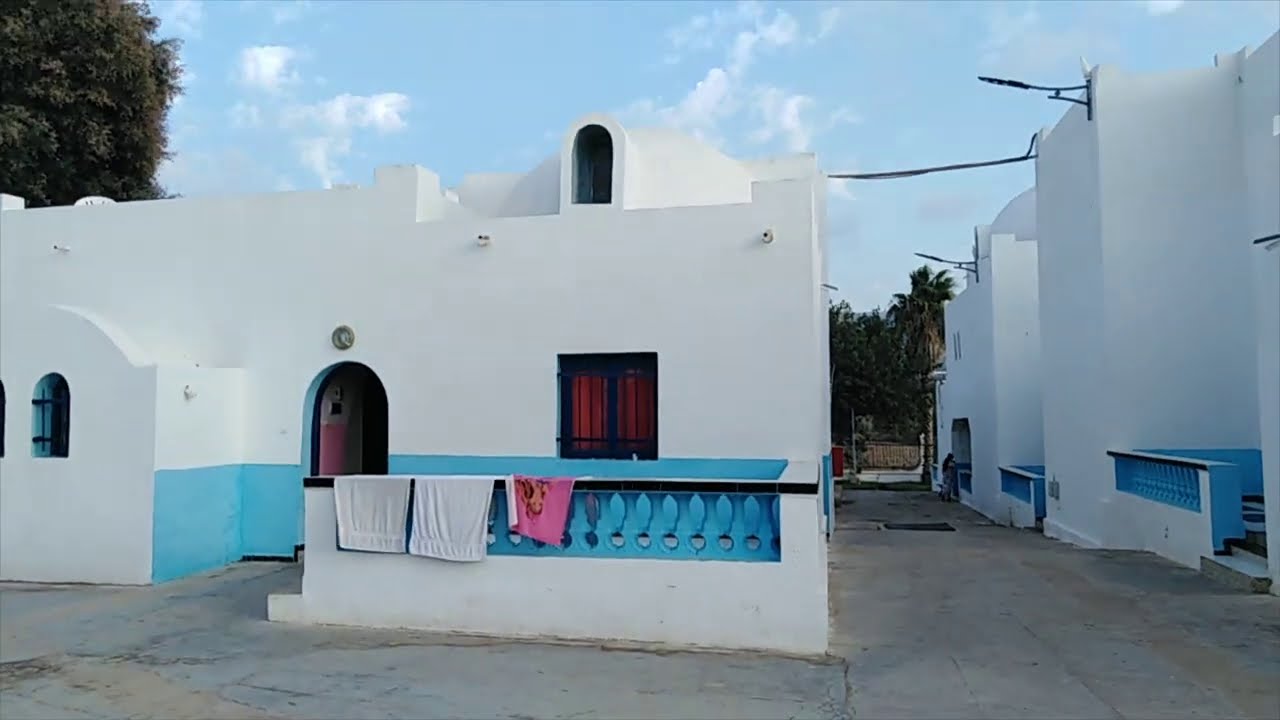 مركب سياحي عائلي رائع NEW BEACH RESORT ORAN