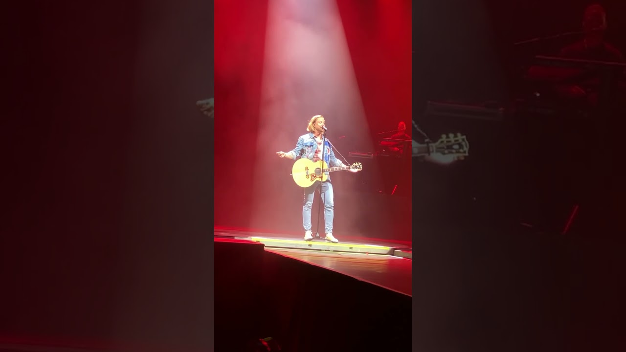 Sunrise Avenue , Festhalle Messe Frankfurt , 16 09 2022 / Speech about the lost DVD