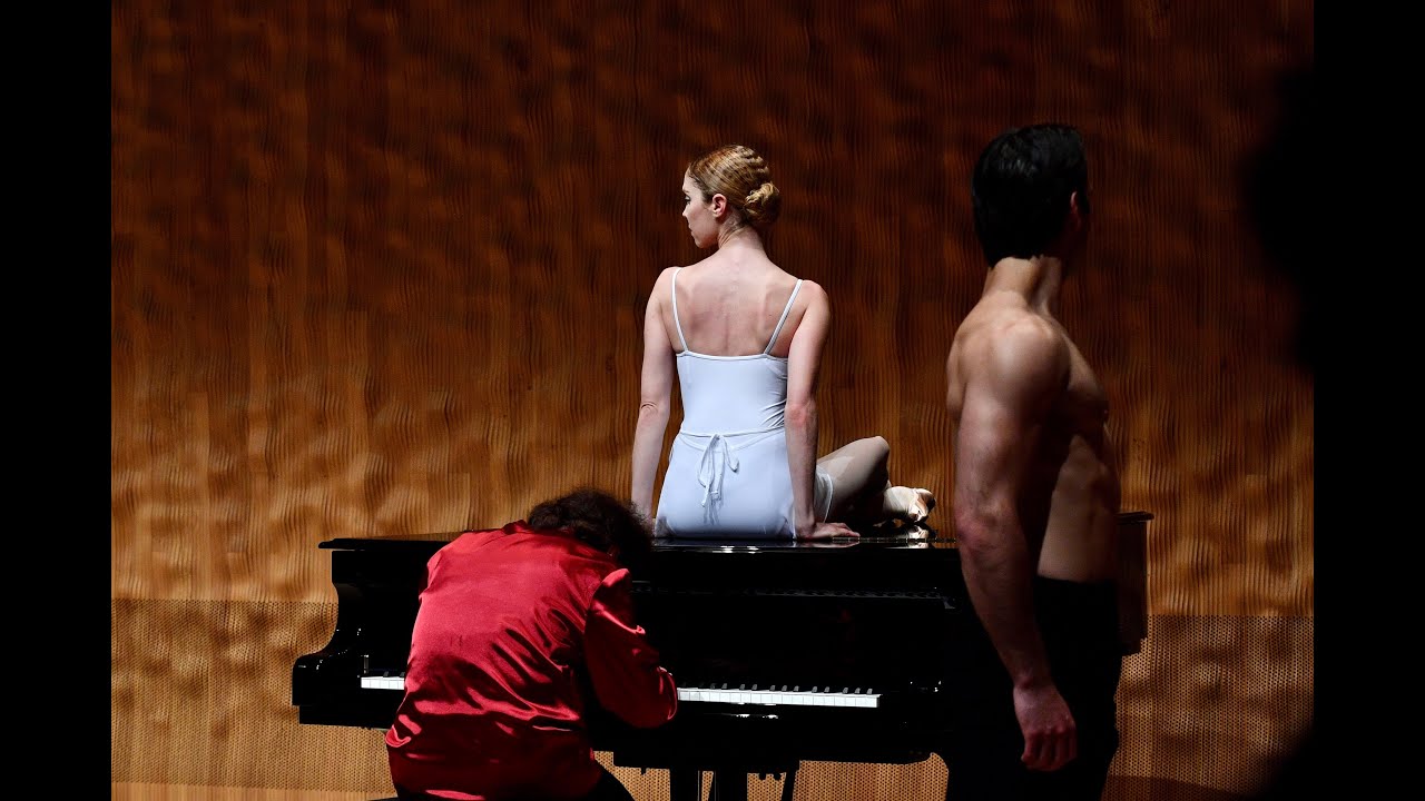 Leon Gurvitch - Melody from Childhood with Hamburger Kammerballett/ Elbphilharmonie