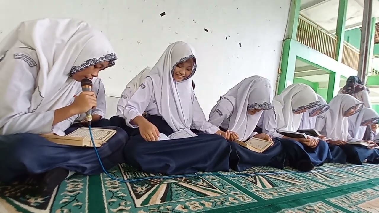MTS.MIFTAHUL ULUM TAMBAKROMO Bertadarus 