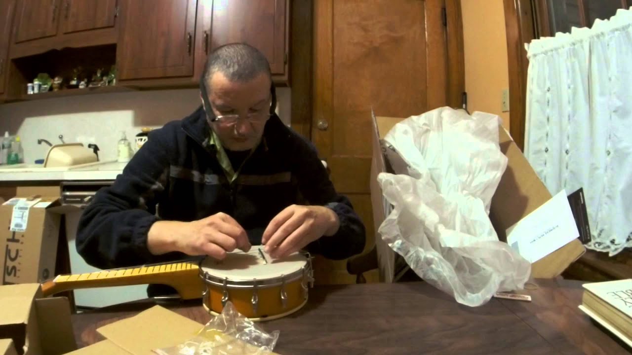 Unboxing of Gretsch Clarophone Banjo Uke