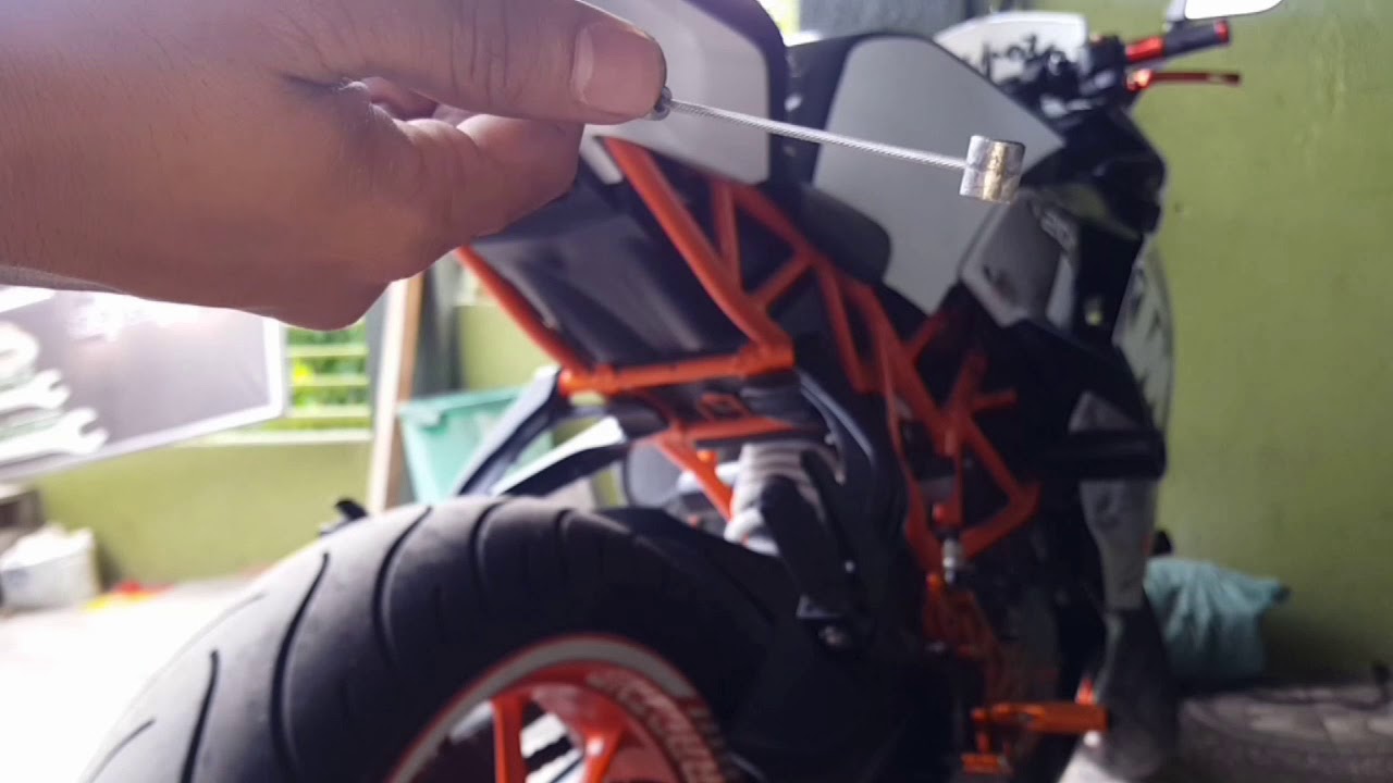 Replacement of clutch cable on KTM RC200 using TMX 155 clutch cable. DIY (lubrication of cable)