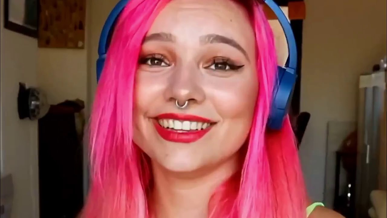 Angie Coriene😳REACCIONO a NICKI NICOLE🔥 BZRP Music Session (sin relleno)