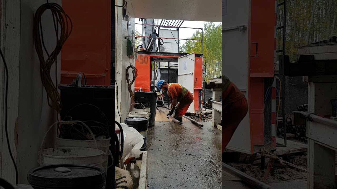 Driller helper greenhorn