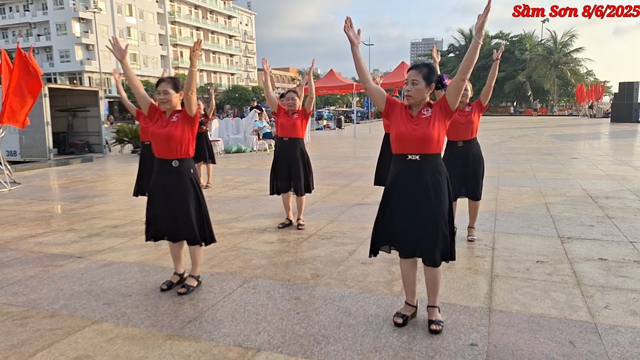 Bắc bling - D&acirc;n vũ CLB.ĐTH - Sầm Sơn M&ugrave;a h&egrave; 2025