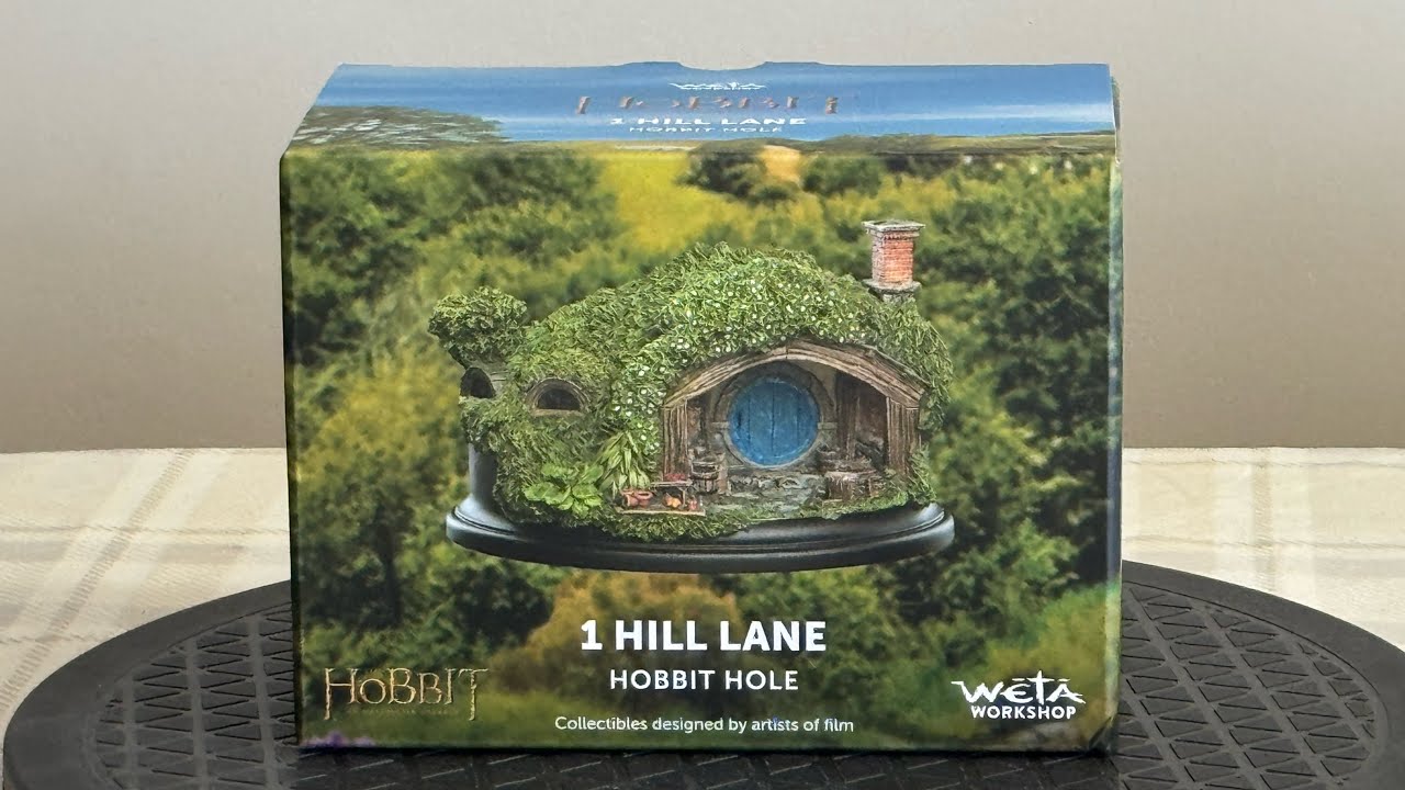 1 Hill Lane Hobbit hole by Weta Workshop unboxing and review by Weta Workshop 