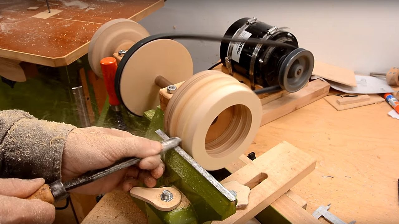 Wooden ball bearing on the lathe