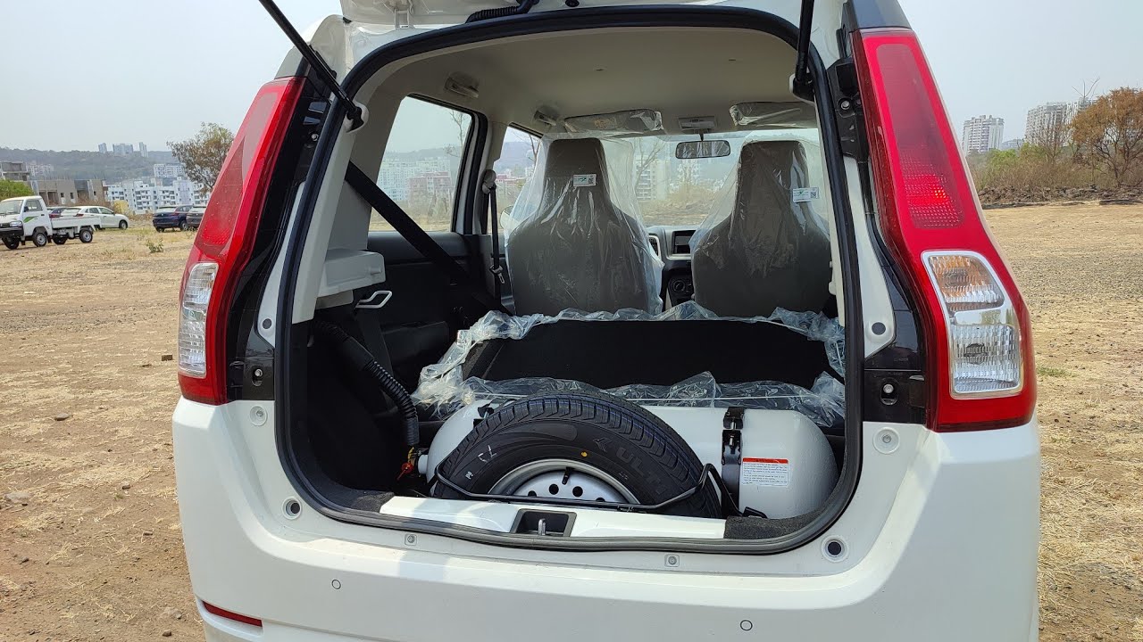 टॅक्सीसाठी बेस्ट CNG कार Maruti Wagnor tour H3 review मराठीमध्ये