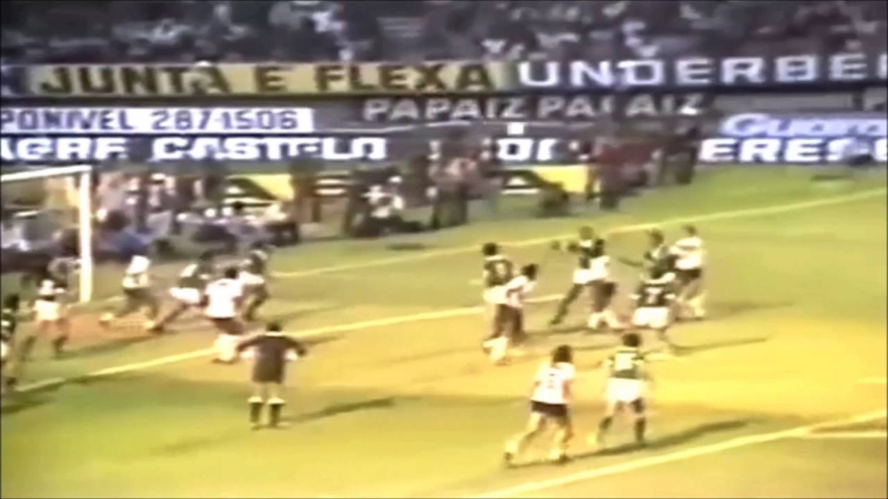 Palmeiras 1 x 1 Corinthians   Semi-Final do Paulist&atilde;o de 1983 ( jogo ida ) HD