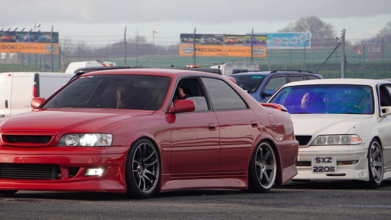 Jzx100 x jzx100 mkii burning tires together