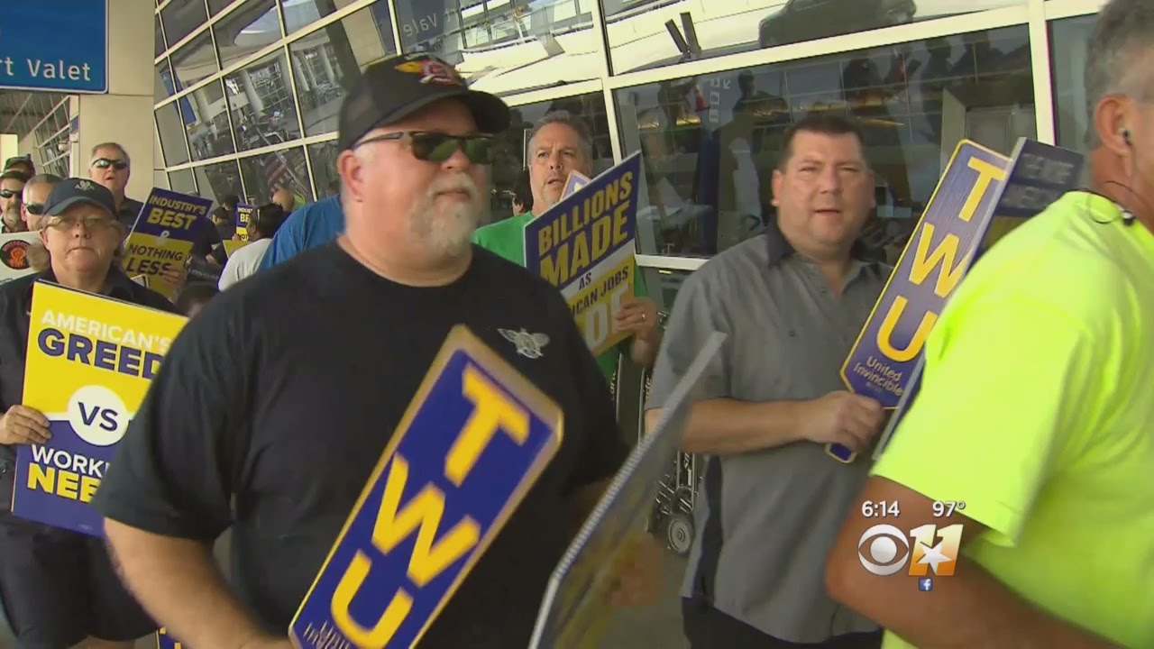 AA Mechanics, Maintenance Workers Picket At DFW Airport