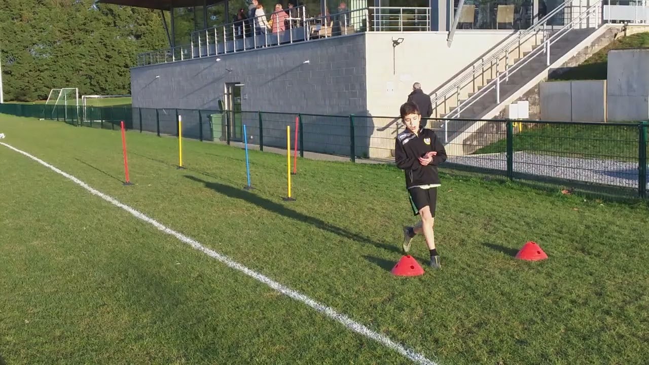 CHAHID U13 IP SÉANCE D’ÉCHAUFFEMENT À LA D.F.A 