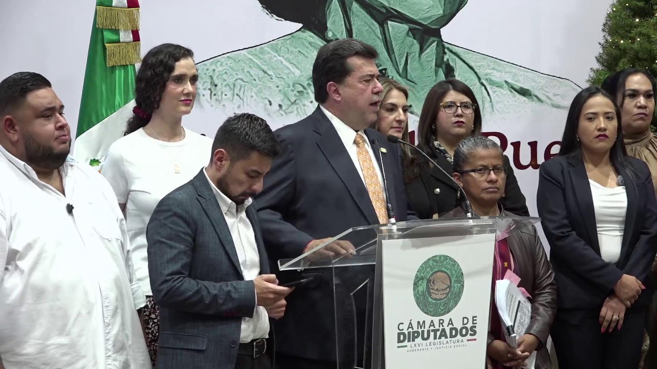 Conferencia de prensa:Apoyo a la Presidenta sobre aumento al salario mínimo y ley sobre 40 horas.