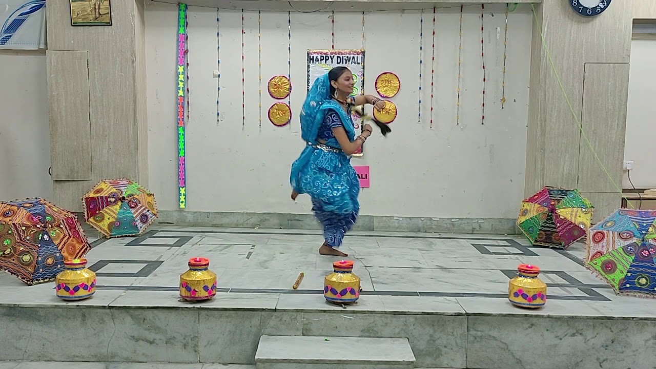 Poorva Tripathi-IX-F (Daisy House)  (Little Flowers Public Sr. Sec. School, Shivaji Park)