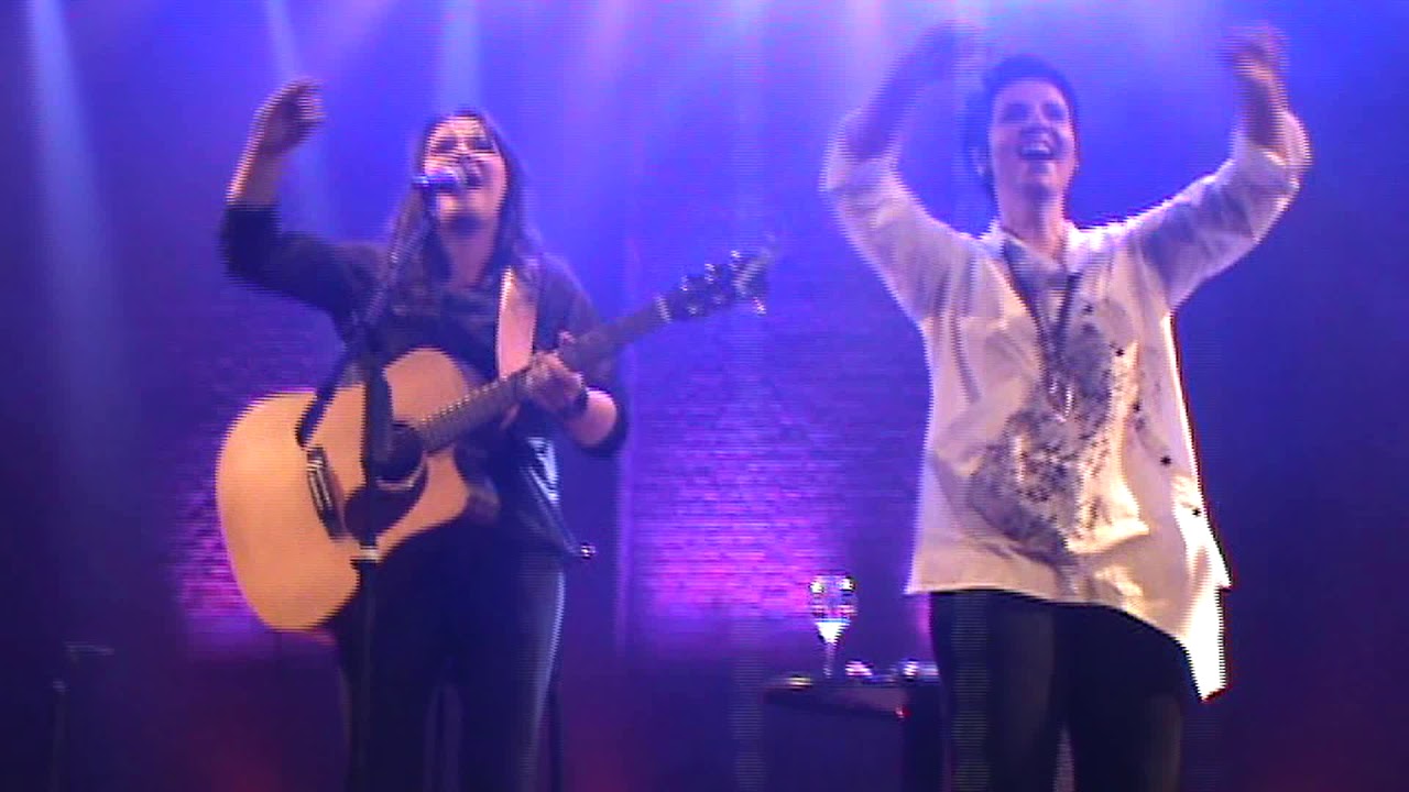 O meu sangue ferve por você - Isabella Taviani e Myllena - Teatro Municipal de Niterói - 16-06-18.