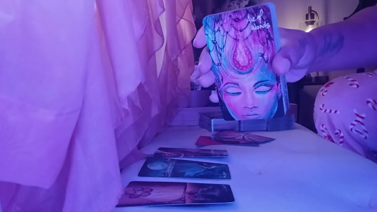 Испугался, убежал от своих обязанностей, чтобы иметь выбор 💔❤️‍🩹