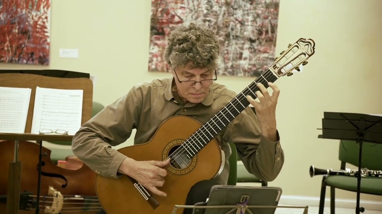 Ernst Krenek - Suite for guitar solo (1957)