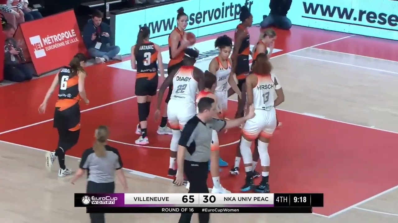 Ma&iuml;a Hirsch - 2003 - 1m97 (6'5) - Wingspan 2m03 (6'6) Passing Game