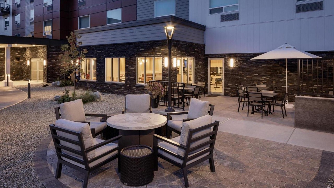 TownePlace Suites by Marriott West Kelowna, Kelowna (BC), Canada | Travel Lover