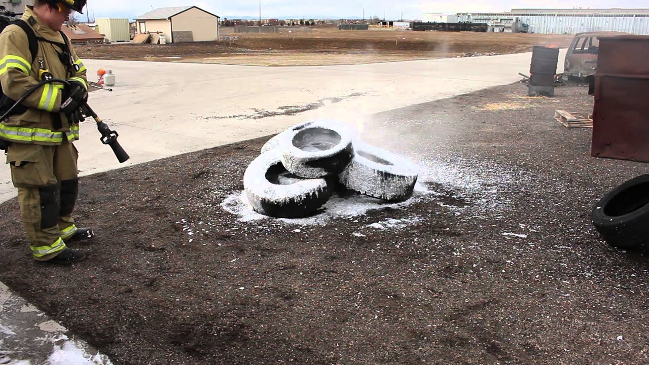 Macaw backpack putting out a tire fire in 20 seconds