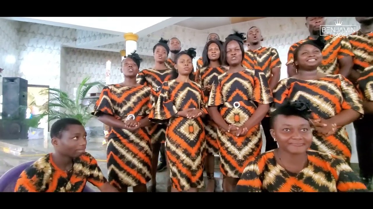 Hallel Grand Choir singing 