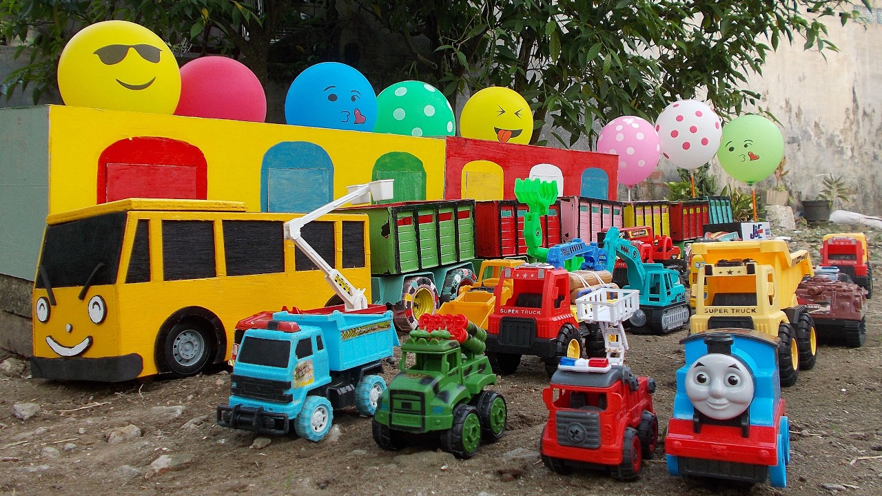 Mobil Mobilan Truk Panjang, Truk Molen, Mobil Balap, Truk Pasir, Excavator, Ambulans, Pesawat, Tank