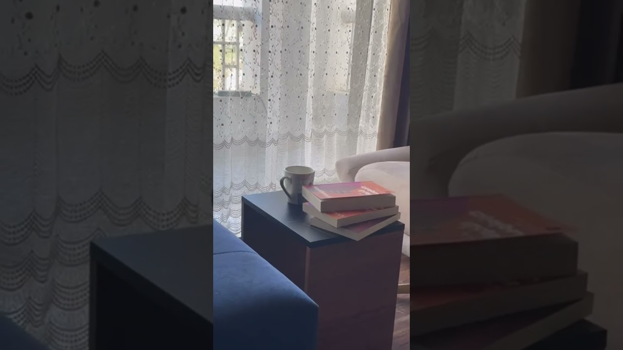 هل توقفنا عن القراءة… أم غيرنا شكلها؟ | القراءة في زمن الصورة