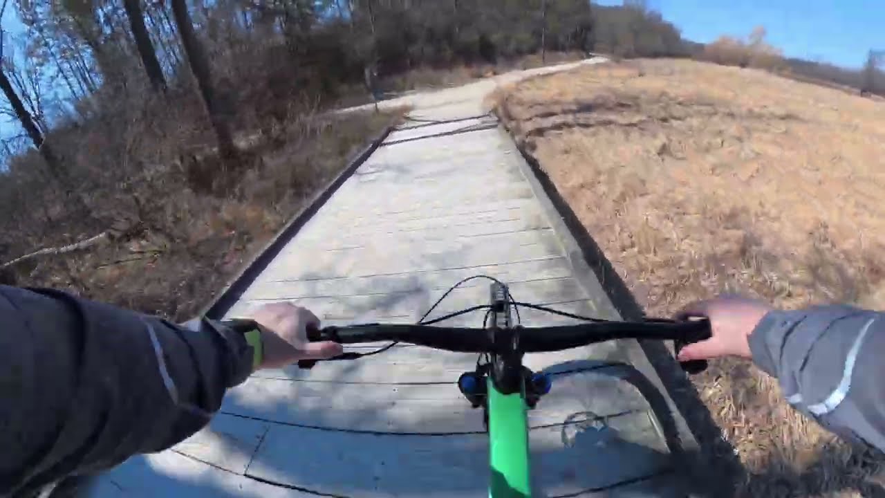 40 min Chill Bike Ride | Waterfall Glen | 4K