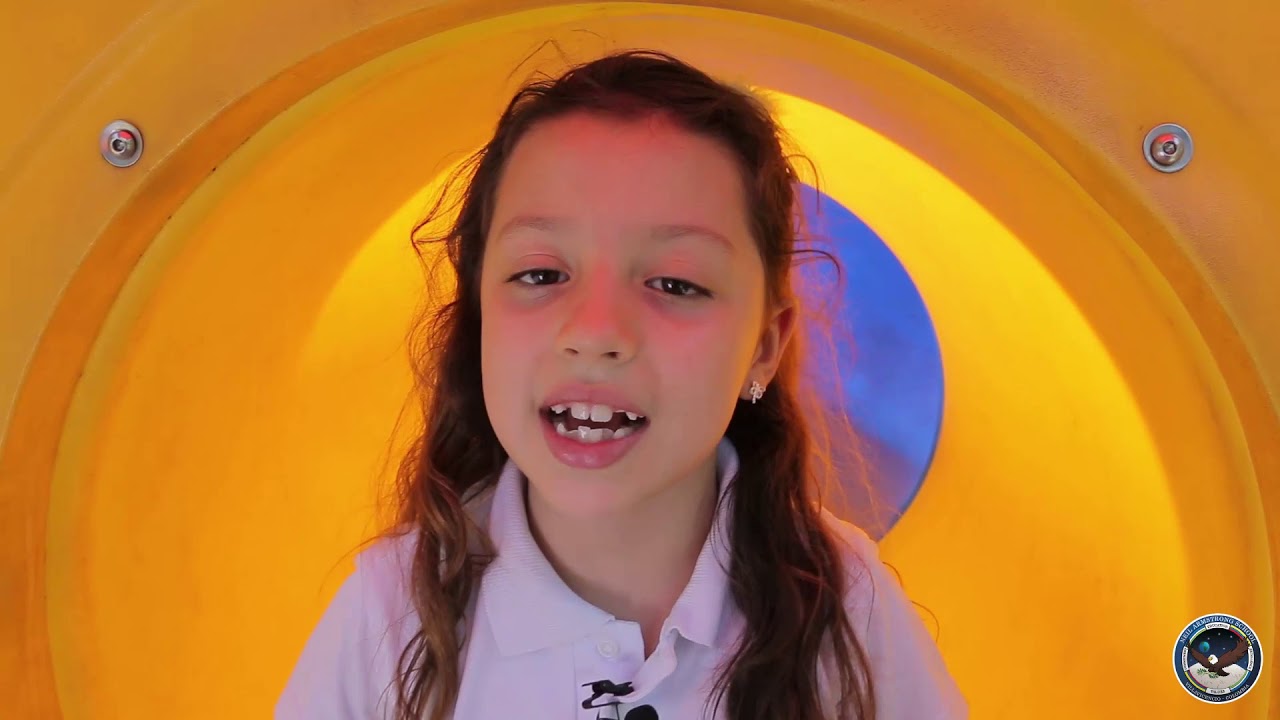 Video Institucional Neil Armstrong School 40 años
