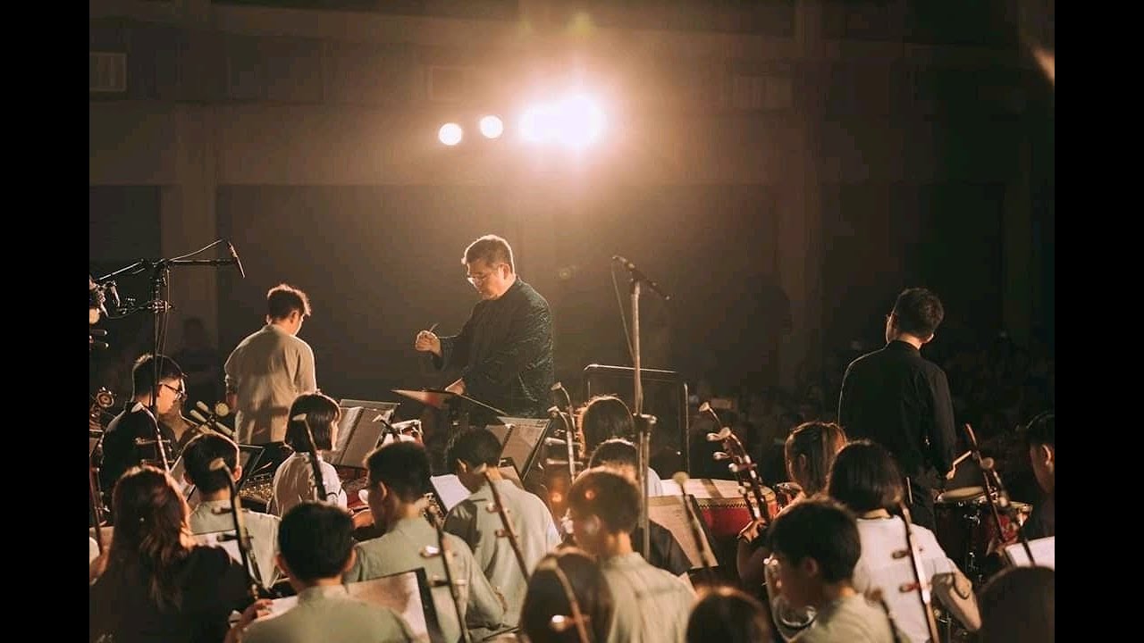 《龙腾虎跃》 作曲：李民雄 指挥：彭振顺 排鼓：郑杰雄 彭成勇