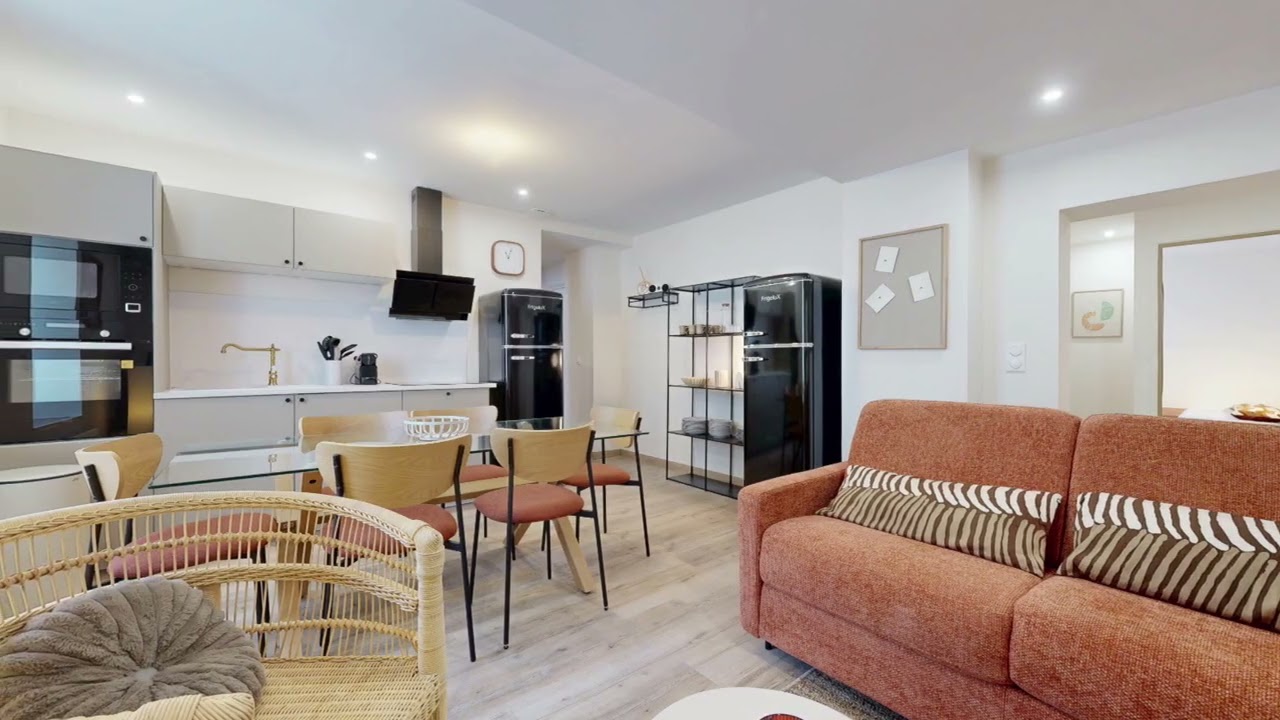 🔥Découvrez ce magnifique T6 repansé avec 5 chambres et une grande pièce de vie avec cuisine