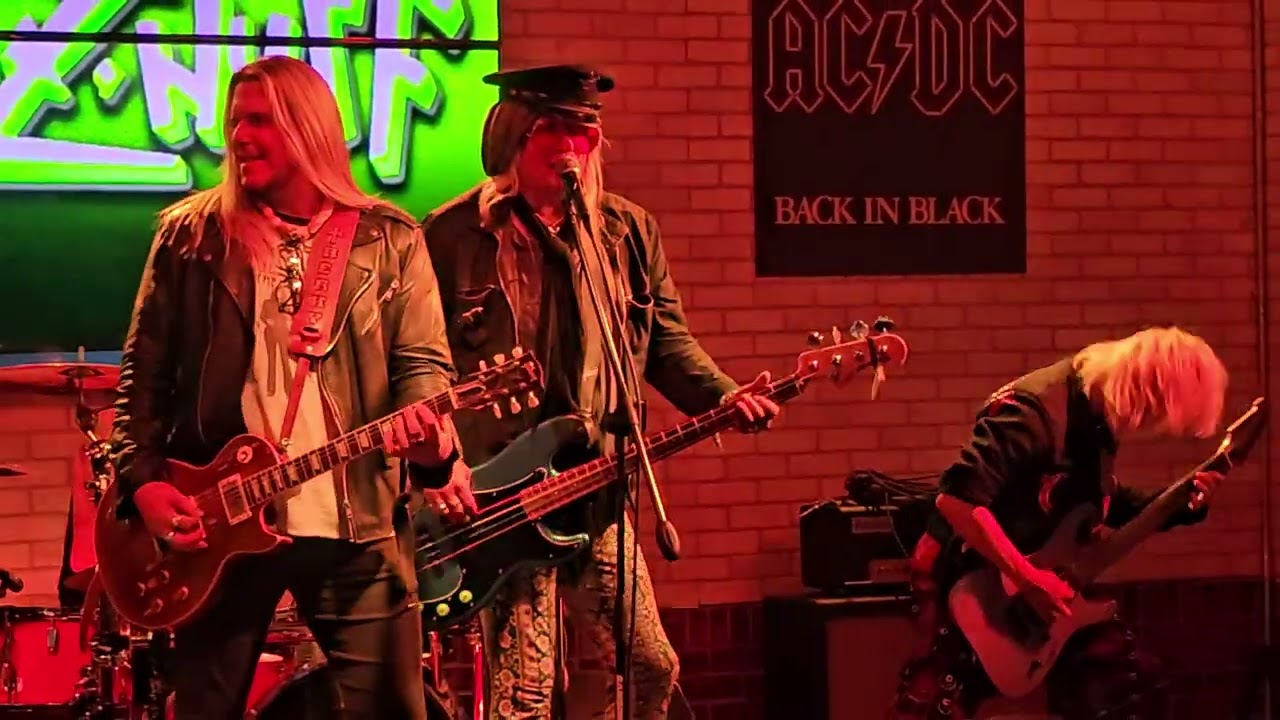 Enuff Z' Nuff, New Thing, at Jamo's Jan 2nd 2026
