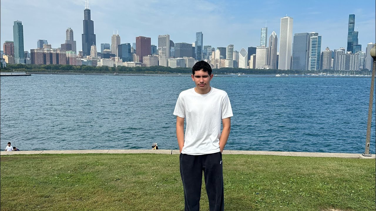 Hector’s trip to Chicago to commemorate Mommy’s 🎂🥳 (her favorite City)