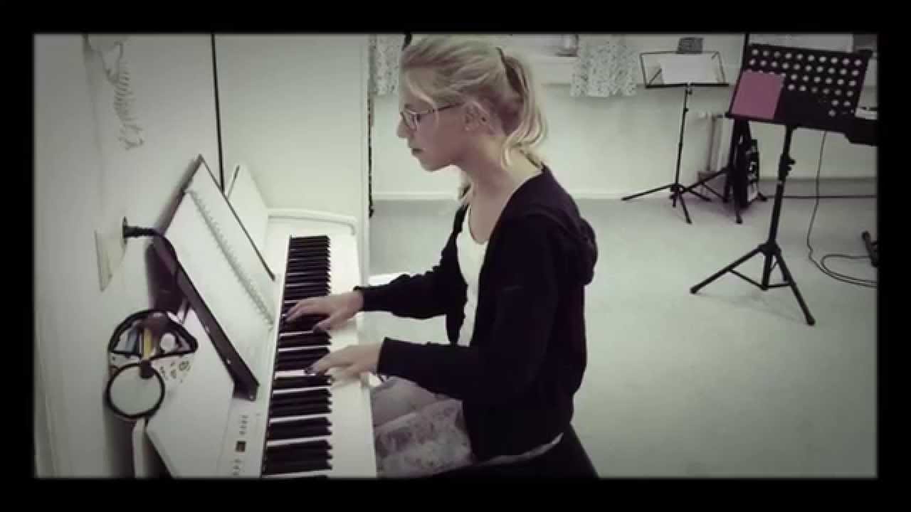 Muzieklessen bij Roxi - Zina - I know you - cover - fifty shades of grey