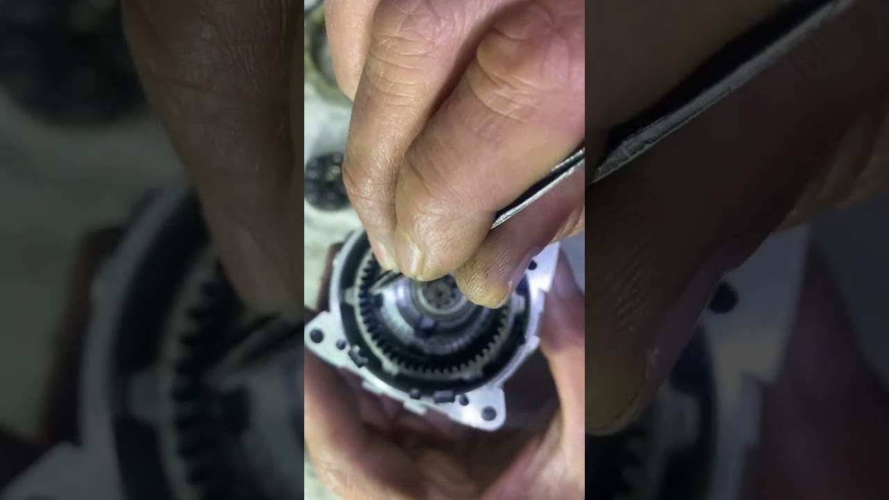 КУПИ МАКИТУ..И КАК АВТОВАЗ ДОПИЛИ ЕЁ  НАПИЛЬНИКОМ😂😂😂