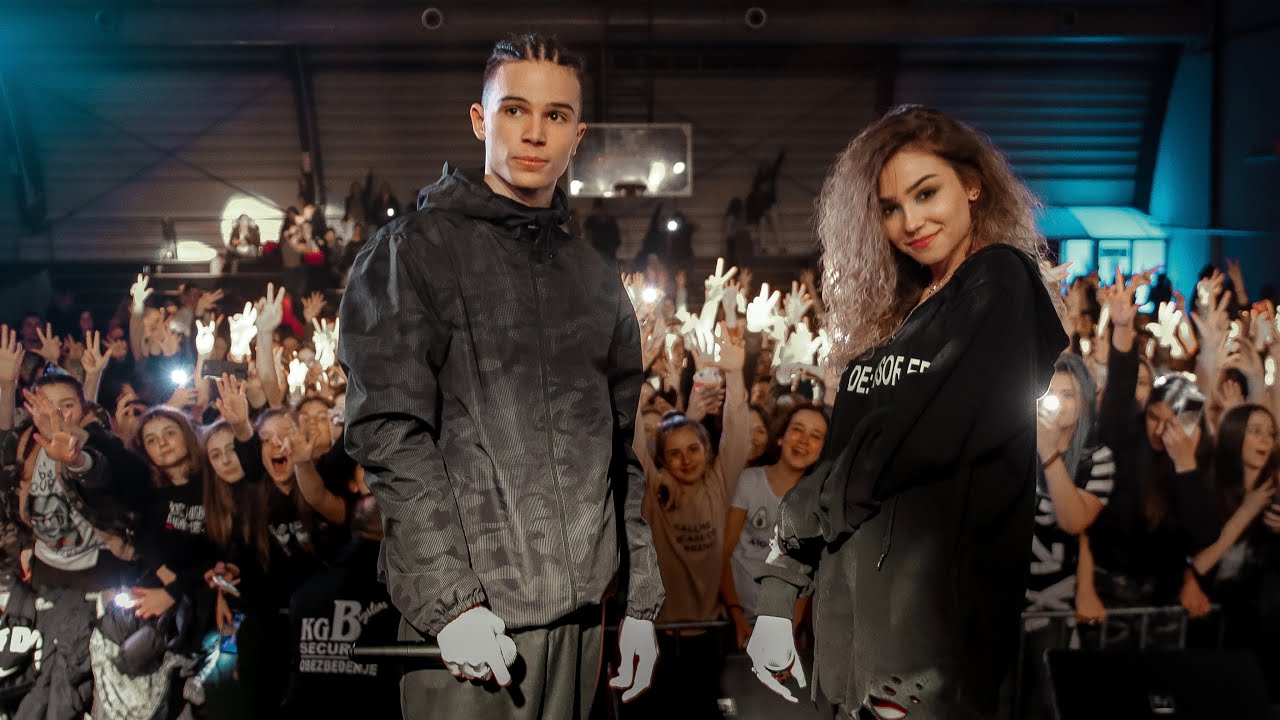 Voyage i Breskvica - POKIDALI SA NASTUPOM U KRAGUJEVCU