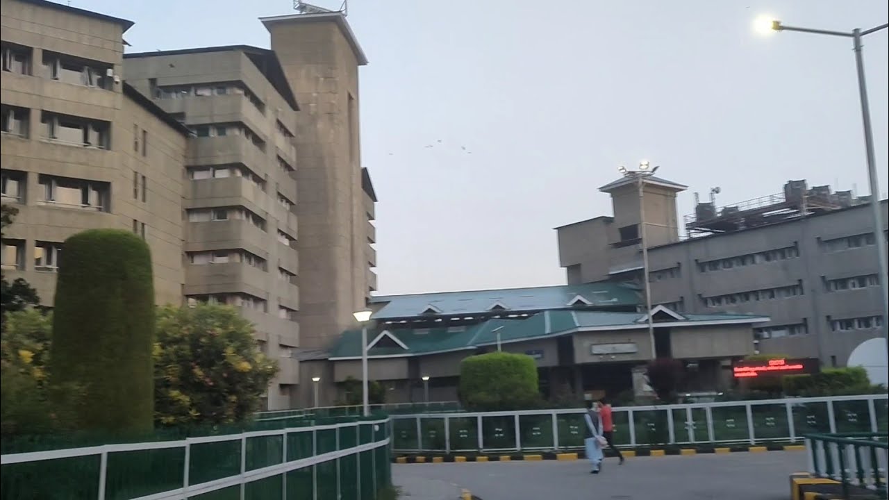 SKIMS Soura | complete guide for first visitors and patients