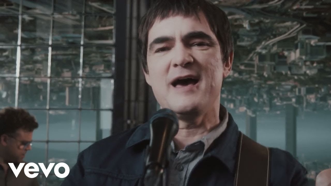 Skank - Algo Parecido (Clipe Oficial)