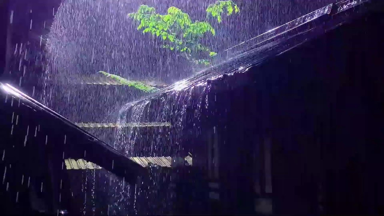 🌧️ in 3 minutes you will fall asleep to the sound of heavy rain and thunder on the tin roof at night