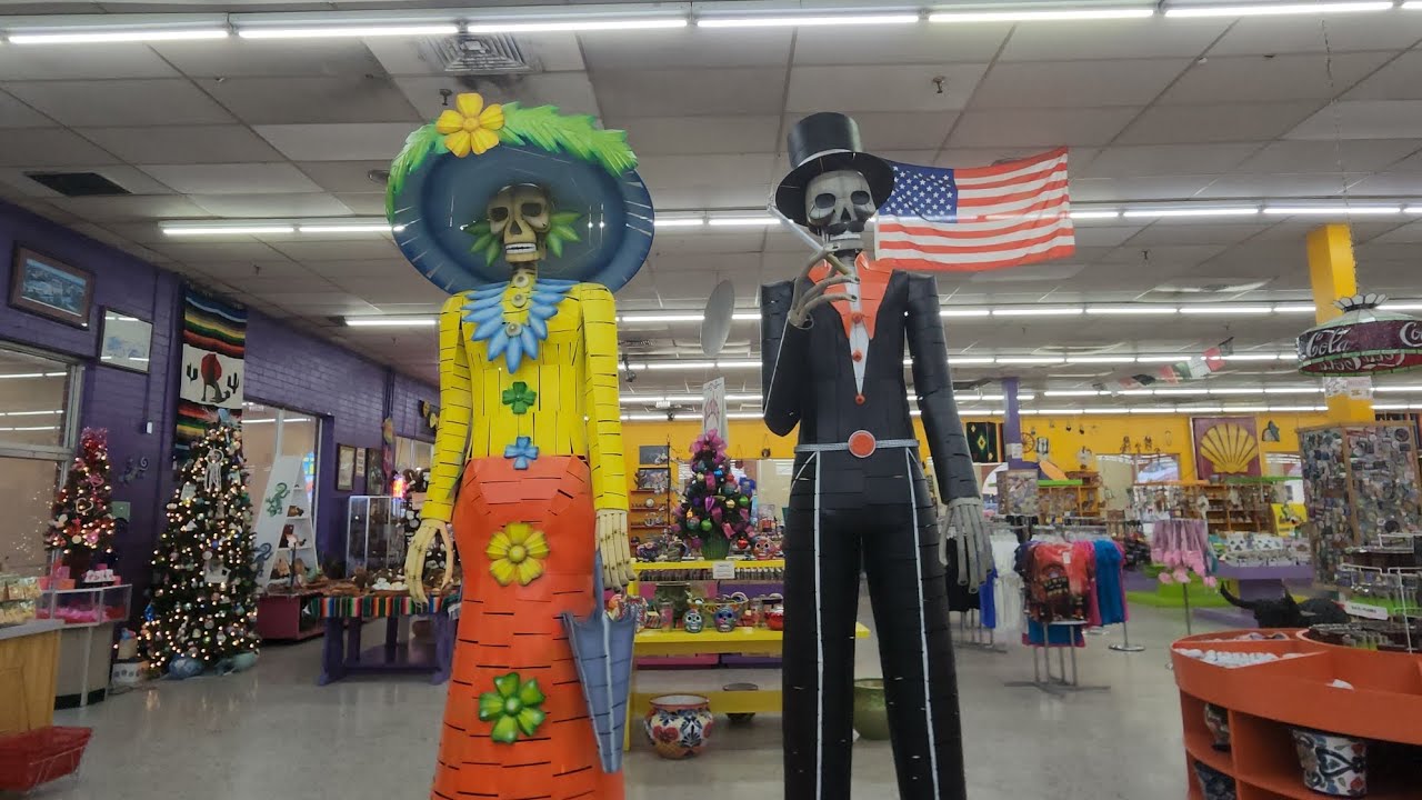 Let's go to South of the Border in South Carolina! 