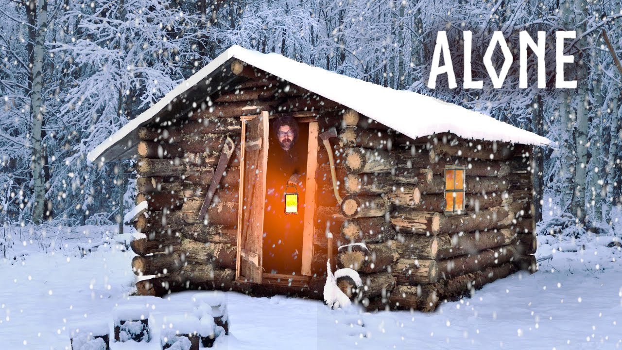 Surviving Winter Alone at My Log Cabin – Freezing Cold & Deep Snow