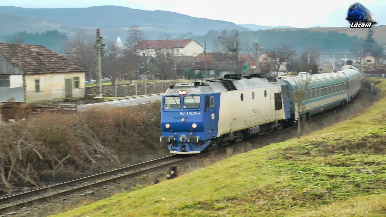 Trenuri de Calatori/Passenger Trains in Bratca, Apuseni Mountains - 04 January 2014