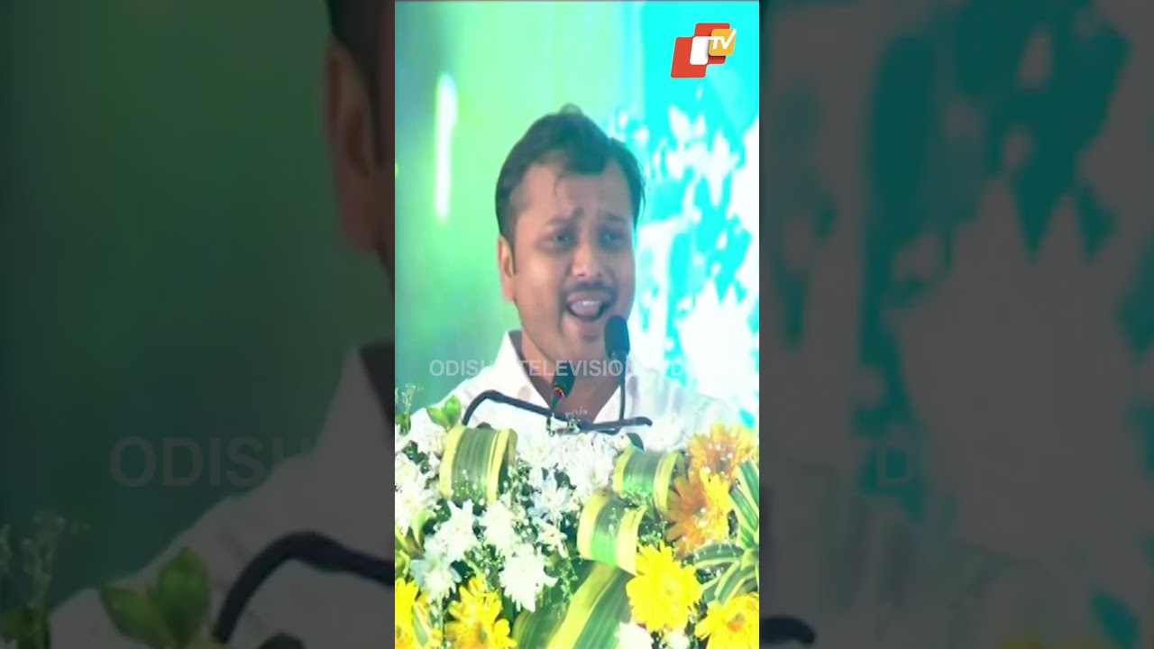 Cuttack-Choudwar MLA Souvic Biswal sings for Odisha CM Naveen Patnaik