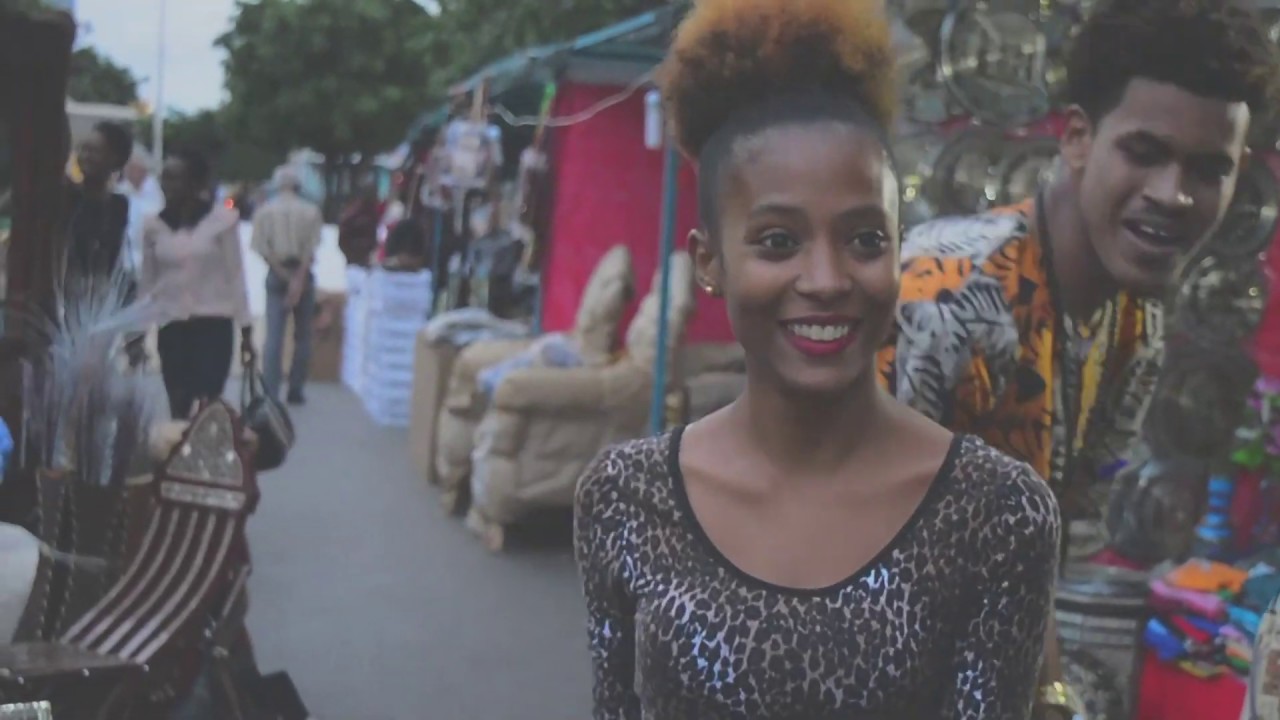 Elton Brown Ft. Nito de Teresa - Marka kasamento_