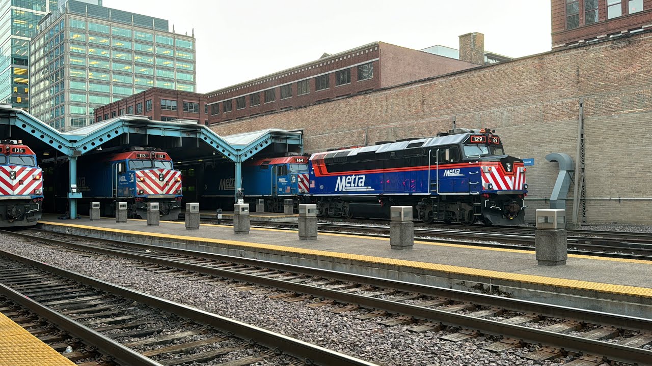 The Complete Metra Evening Rush Hour At Ogilvie Transportation Center On December 8, 2023