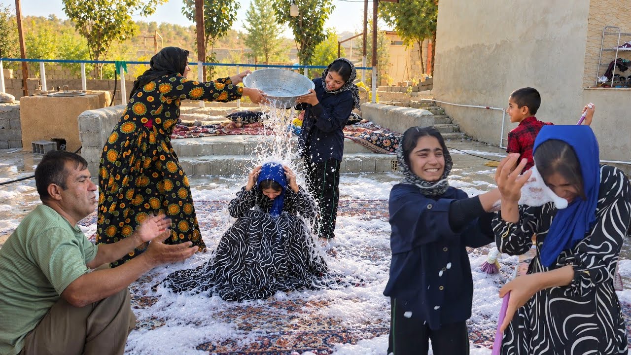 The Secret to the Nasro Family's Happiness: Vitality in Nomadic Life