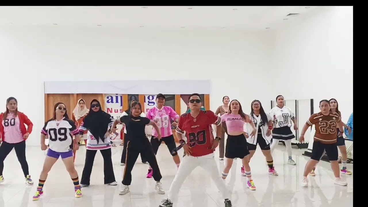 Baila Sin Control - Dark Chem ||ZUMBA||DANCE||FITNESS||studio Samudra