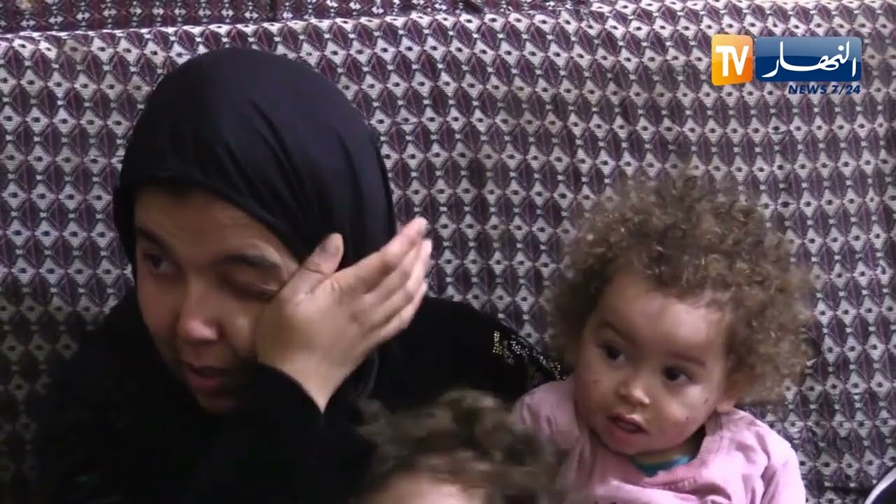عين الدفلى / أحلام .. قصة أم تكافح لإعالة 10 أطفال داخل محلات الرئيس