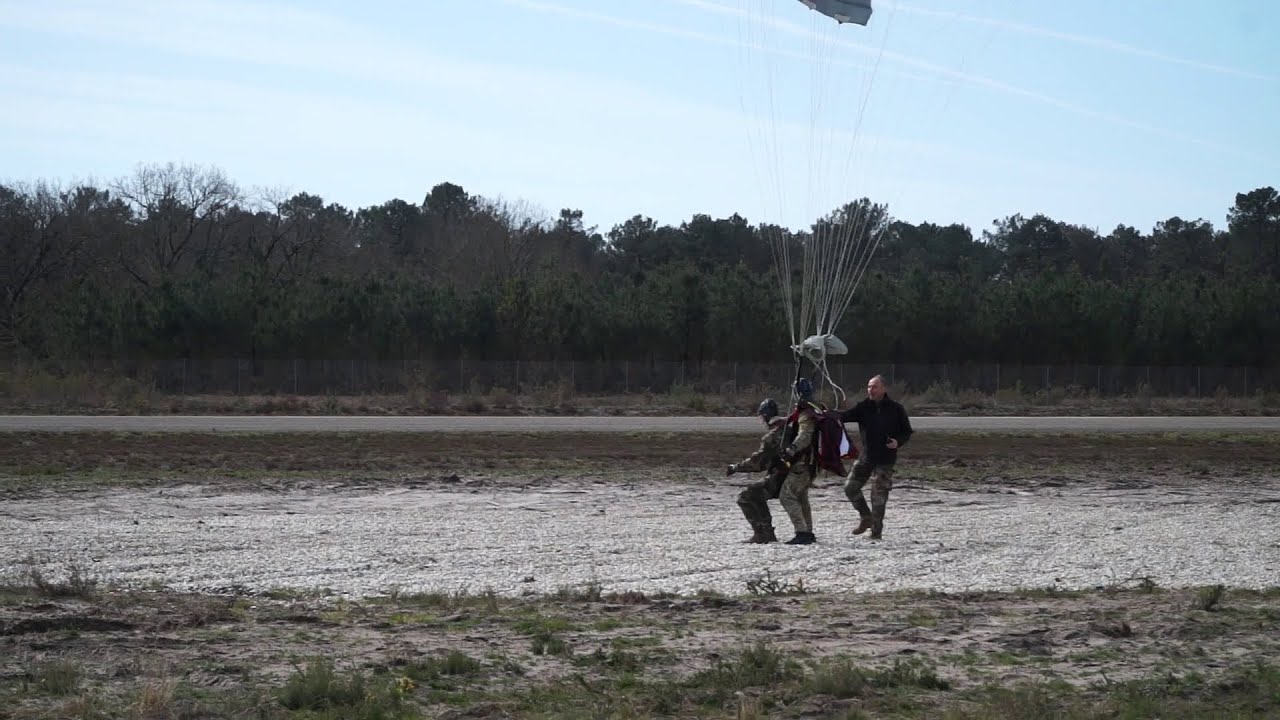 SOFINS 2023 Day 2 Special Forces Seminar Exhibition Virtual tour with Benoit de Saint Sernin