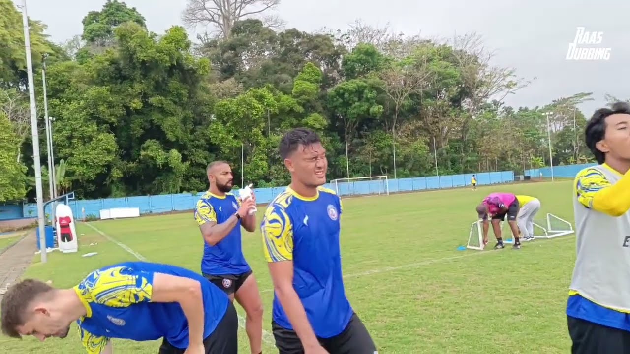 Arema  Asah Lini Serang dan Perkuat Pertahanan
